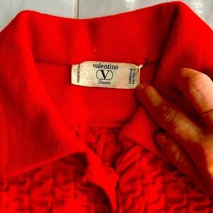 Valentino garavani sweater . Good material looks like new .